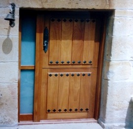 PUERTAS DE INTERIOR Y EXTERIOR|KIMER